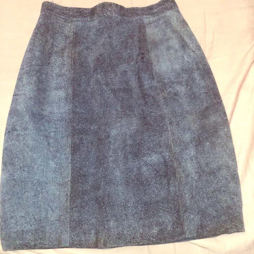 Beautiful skirt just in time for the summer!